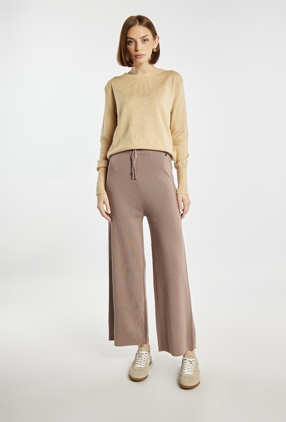 Spodnie z wiązaniem