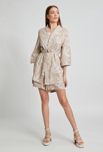 Narzutka damska z wzorem