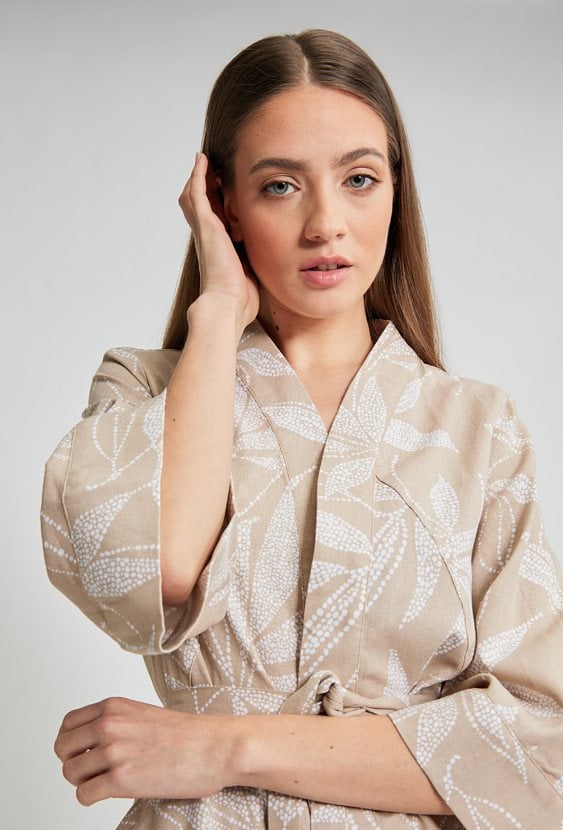 Narzutka damska z wzorem