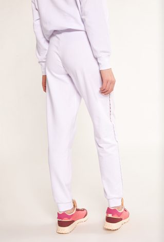 Dresowe spodnie z ażurową tasiemką