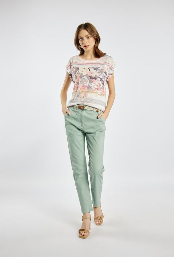 Luźny T-shirt z kwiatowym wzorem