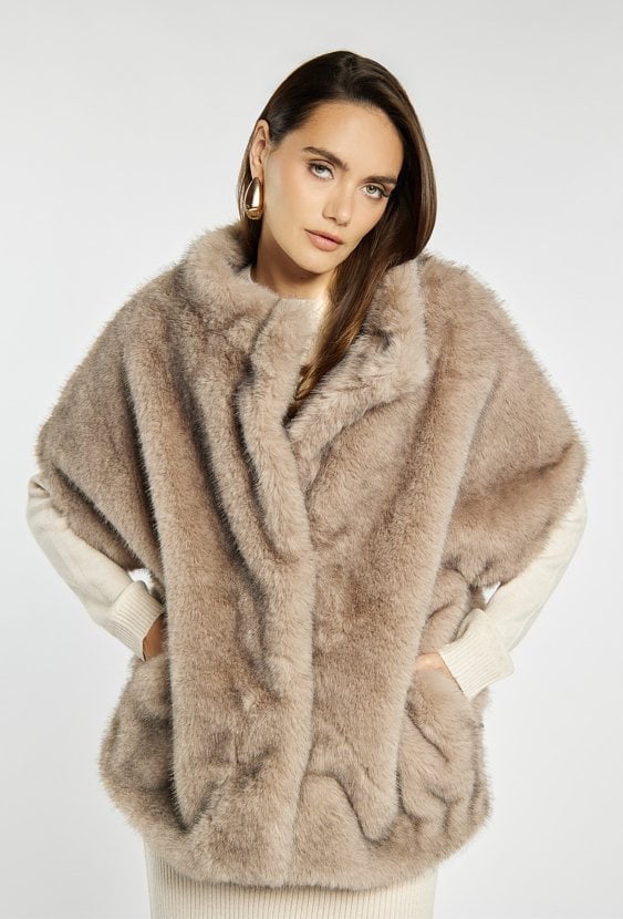 Kurtka damska ze sztucznym futerkiem