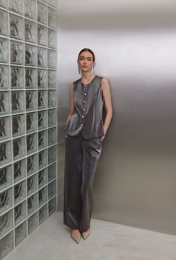 Eleganckie spodnie z dodatkiem lnu