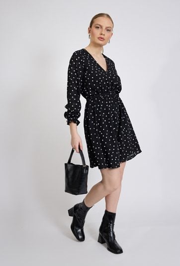 Sukienka w kropki
