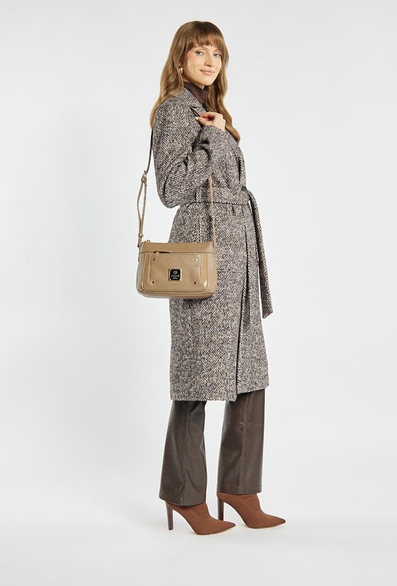 Mała torebka na pasku