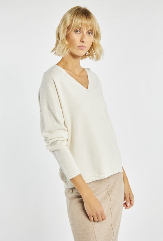 Sweter damski z wełną