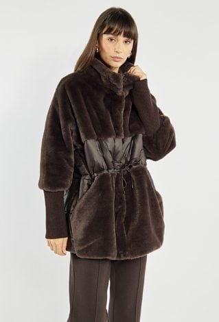 Kurtka z łączonych materiałów