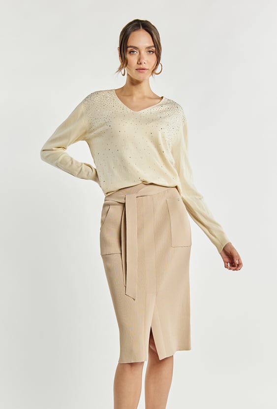 Spódnica damska z rozcięciem