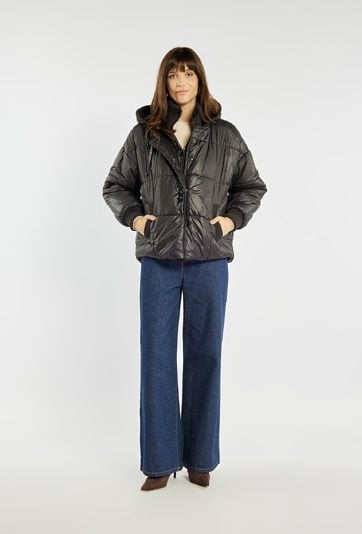 Kurtka damska z pikowaniem