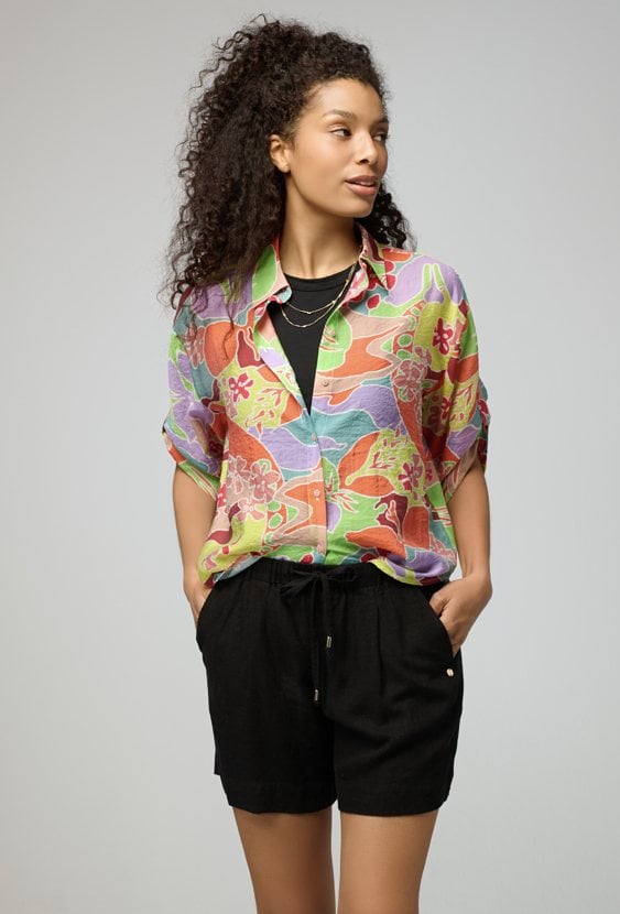 Luźna koszula w kolorowy wzór