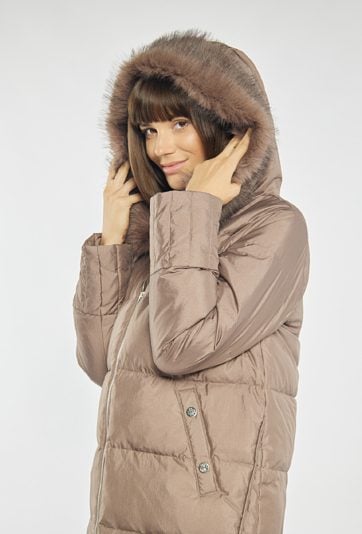 Puchowa kurtka damska