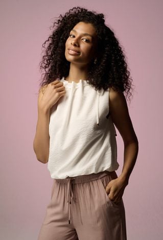 Bluzka z ozdobnym wiązaniem