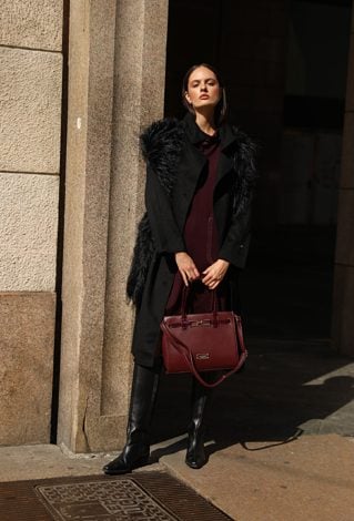 Torba z aplikacja z przodu