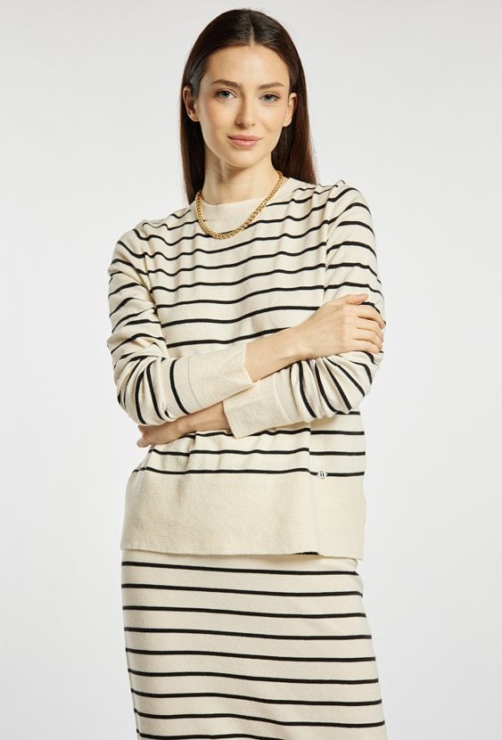 Sweter damski w paski