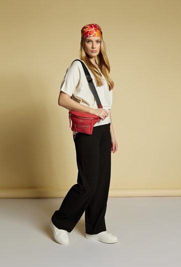 Mała torebka z NOBO