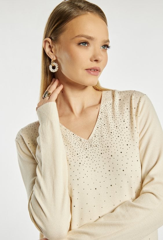 Sweter damski z dżetami