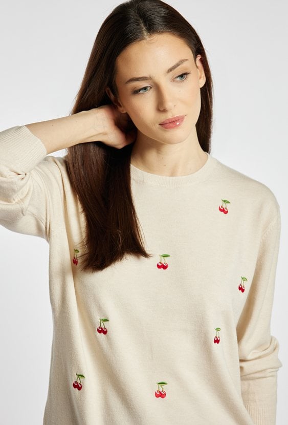 Sweter z wzorem w wisienki