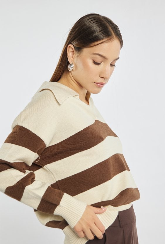 Sweter damski w paski