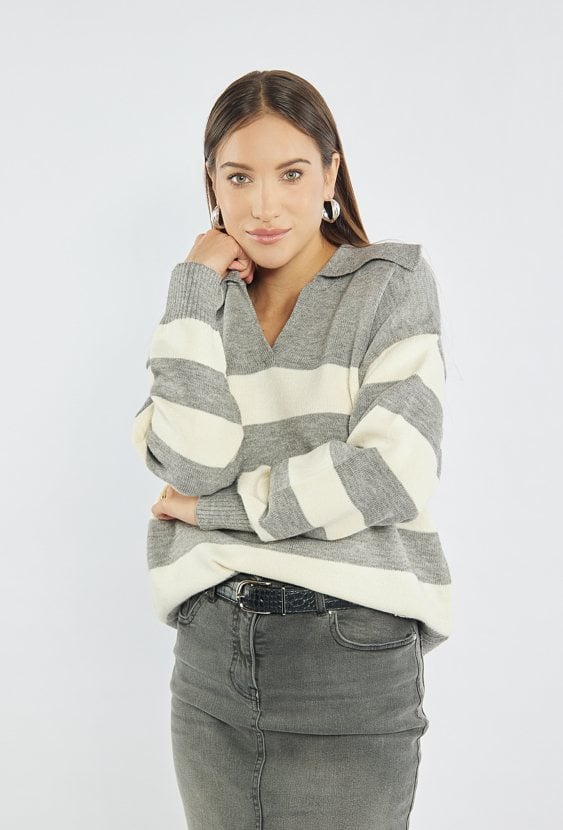 Sweter damski w paski