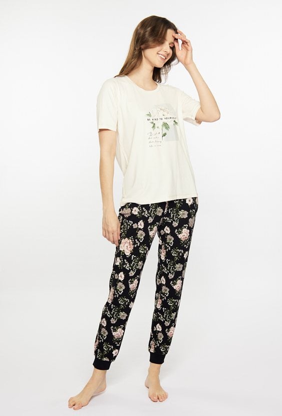 Damska góra od piżamy