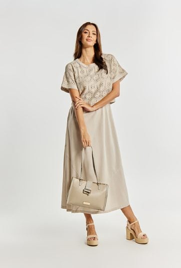 Torba damska z ciekawym zapięciem