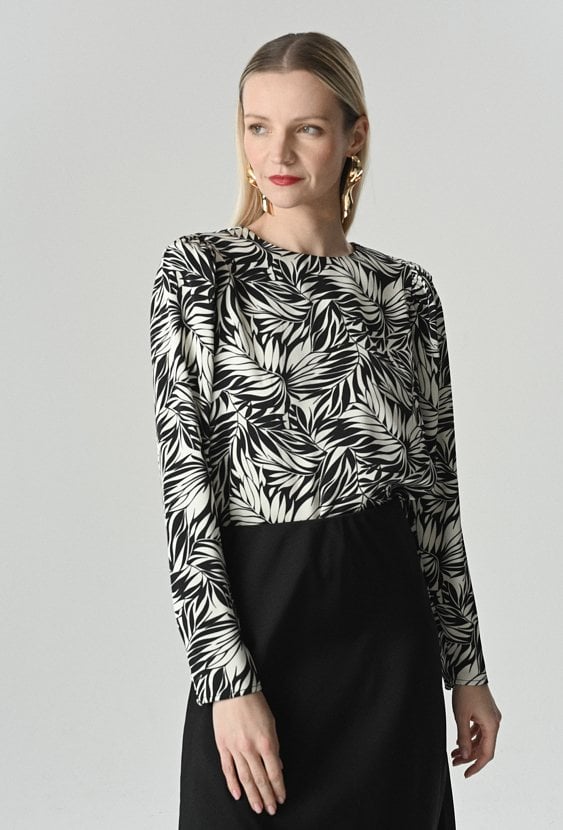 Bluzka w biało-czarny print