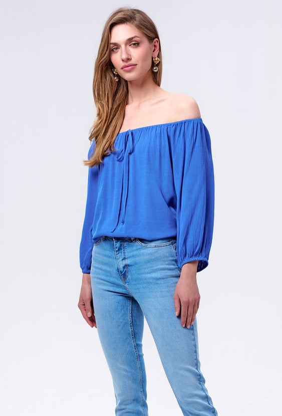 Niebieska bluzka z wiskozy