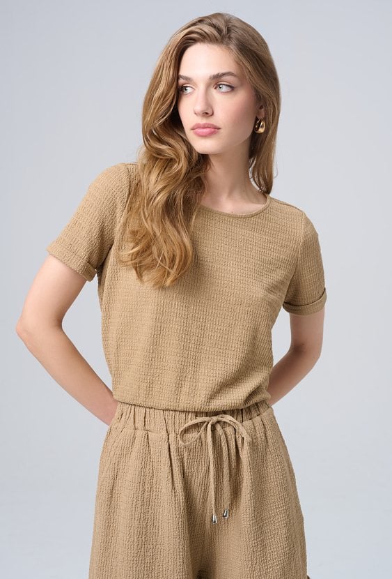 Bluzka ze strukturalnej dzianiny