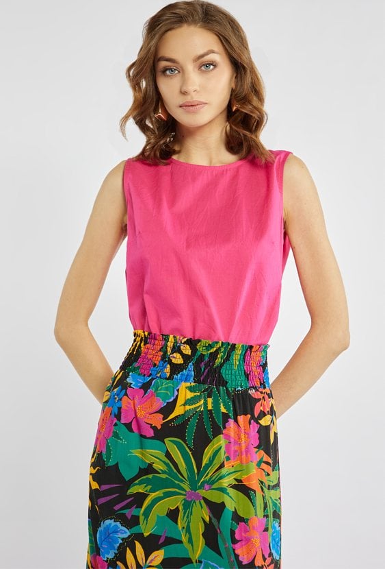 Bluzka w intensywnym kolorze