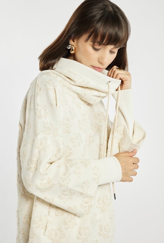 Bluza z subtelnym wzorem