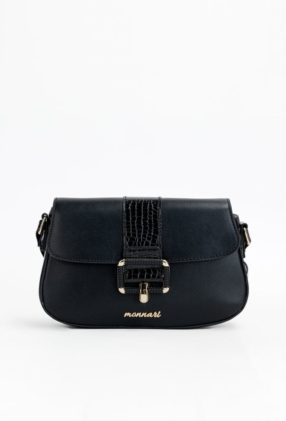 Kuferek damski z ciekawym zapięciem