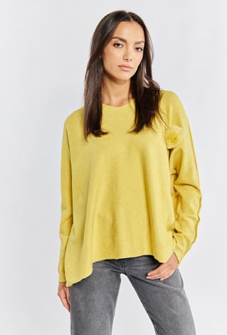 Sweter damski z futrzanym pomponem