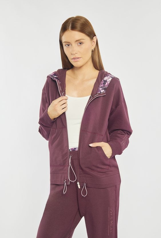 Sportowa bluza z kapturem