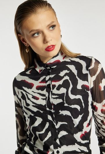 Wzorzysta koszula damska