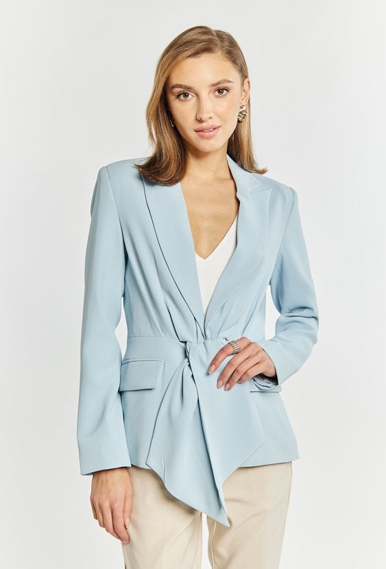 Taliowana marynarka z wiązaniem