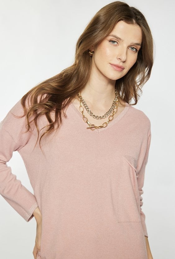 Asymetryczny sweter z kieszonką