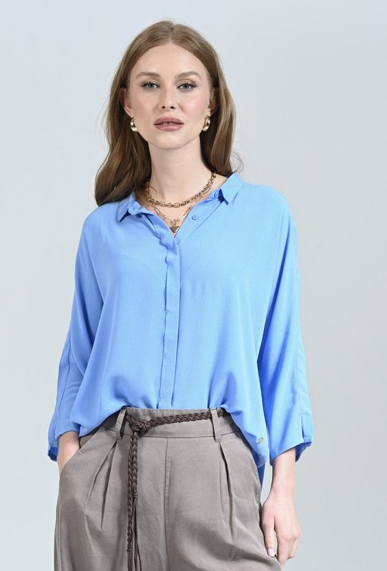 Błękitna koszula  z kołnierzem