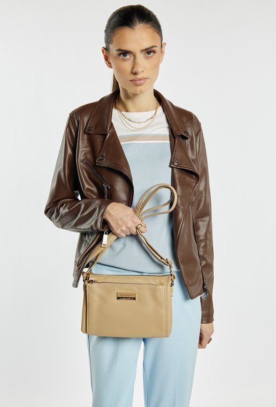 Mała torebka na pasku