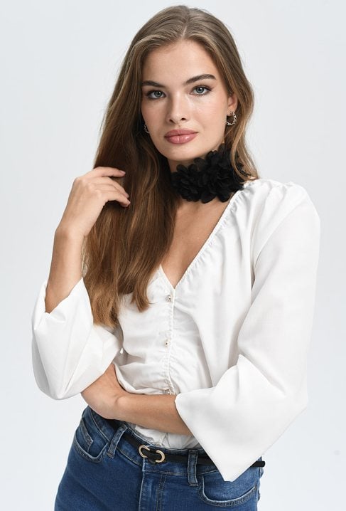 Koszula z marszczeniem i dekoltem w V-nek