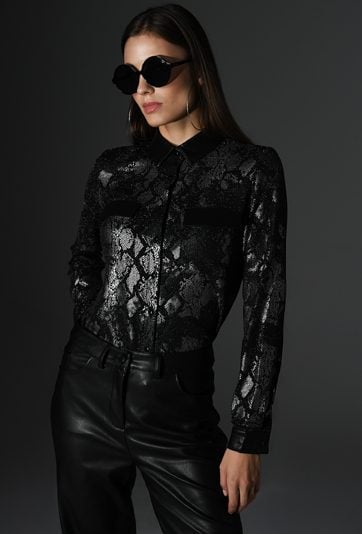 Koszula damska z wężowym wzorem