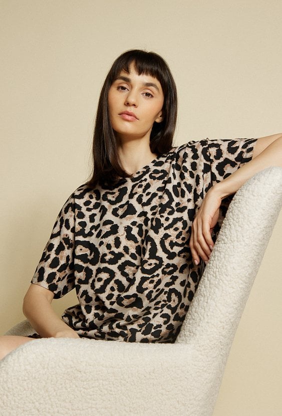 Wzorzysta koszulka od piżamy