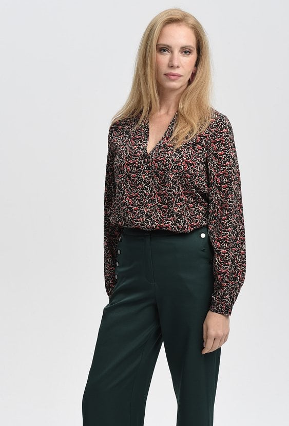 Bluzka w energetyczny wzór