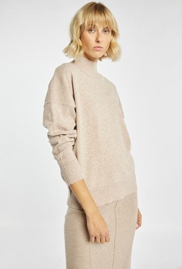 Sweter damski z wełną