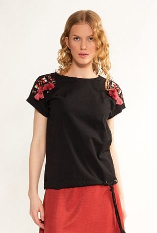 Bawełniany t-shirt ze zdobieniem na rękawach