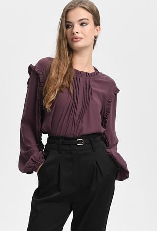 Bluzka z ozdobnym rękawem