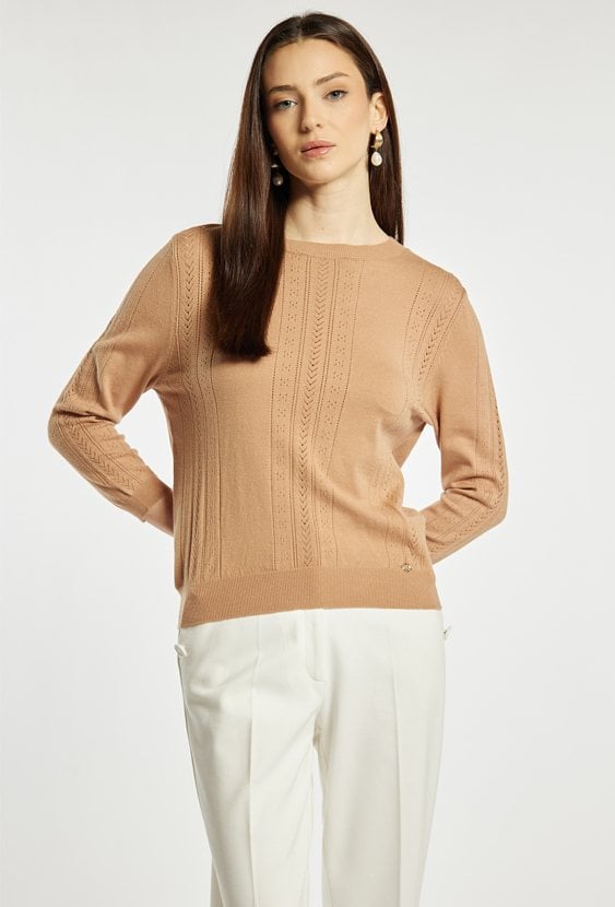 Sweter damski z ażurowym wzorem