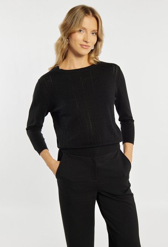 Sweter damski z ażurowym wzorem