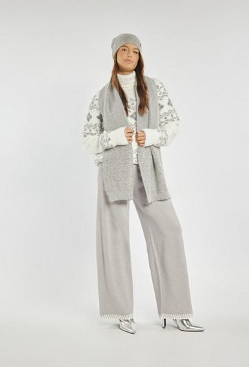 Jasnoszary szalik damski