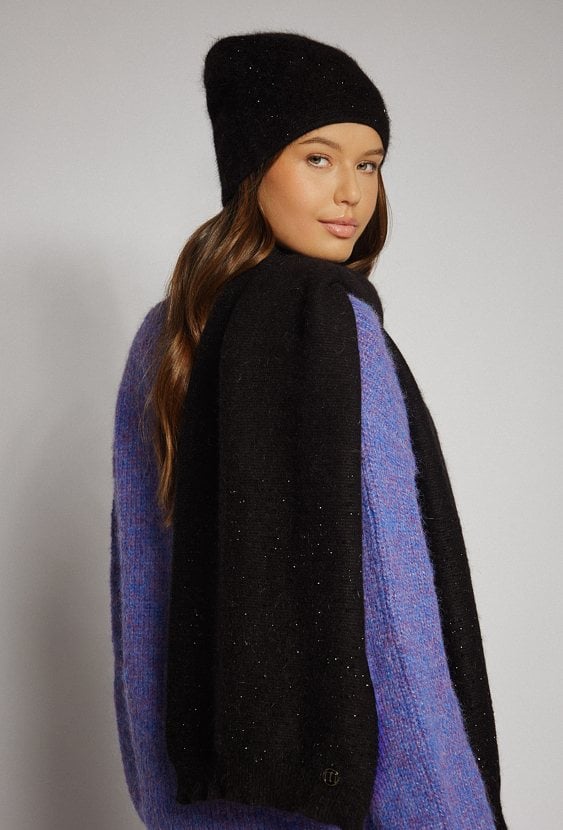 Szalik z delikatnym połyskiem