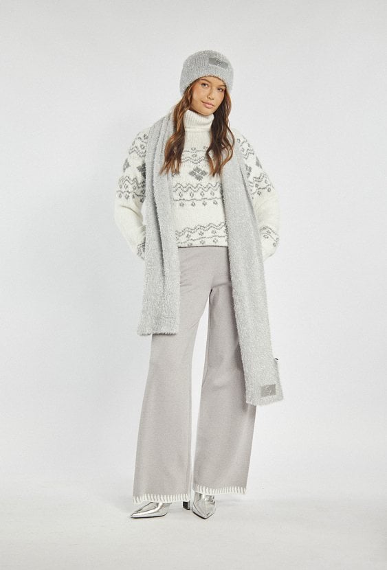 Połyskujący szalik damski